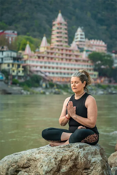 Immersive yoga retreat in sacred place 